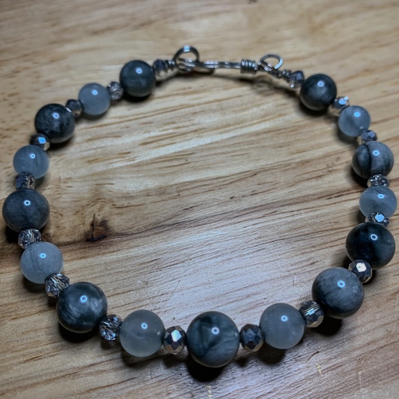 Crystal Eagle Eye Healing Bracelet - Picture 4 of 4